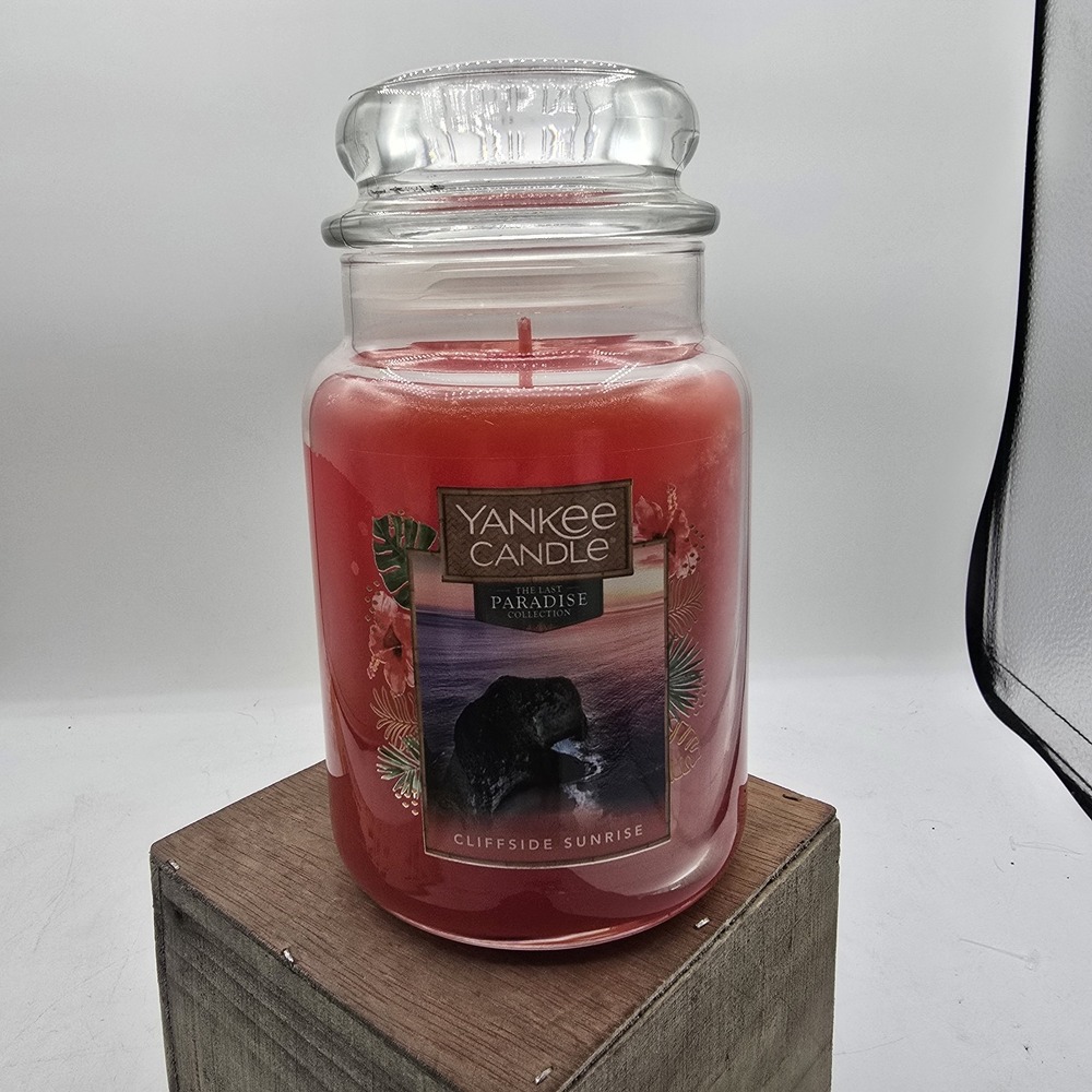 Yankee Candle Cliffside Sunrise Original Large Jar Scented Candles 22 oz New!!!